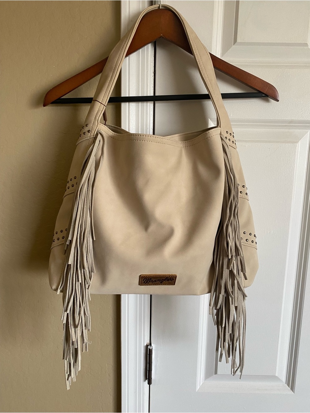 Wrangler Cream Faux Leather Fringe Studded Western Hobo Bag NWT